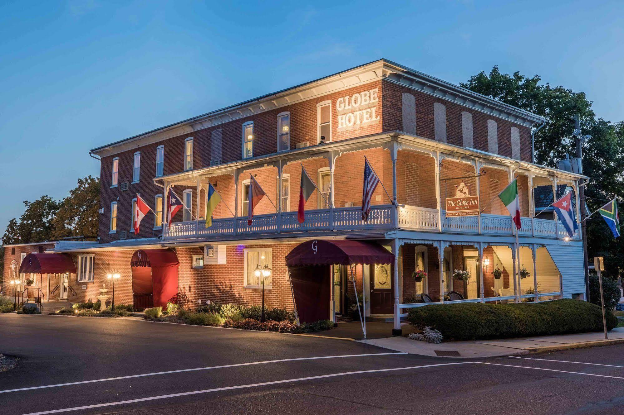 The Globe Inn East Greenville Dış mekan fotoğraf